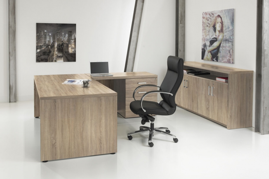 Stoelen. Van een simpel kantinestoeltje tot een luxe bureaustoel