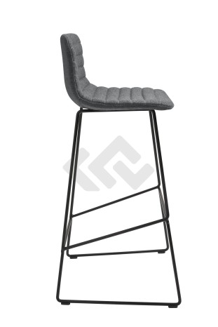 Design barstool 609 in wolvilt